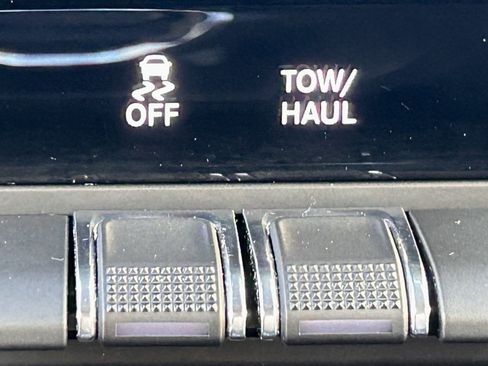 Certified 2024 RAM 1500 Laramie image 34