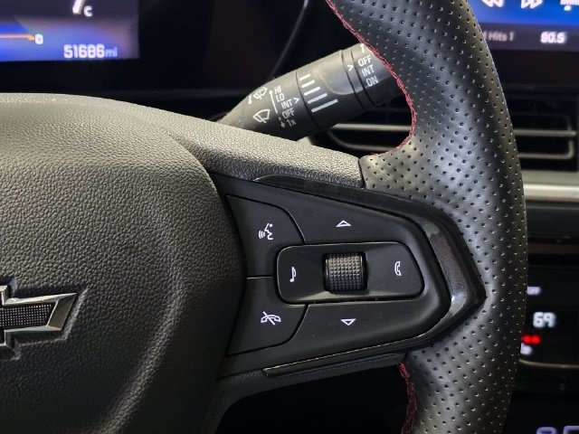 Used 2024 Chevrolet Trax RS w/ Sunroof Package FWD image 26