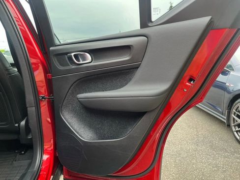 Used 2023 Volvo XC40 B5 Plus w/ Driver Assist Package image 18