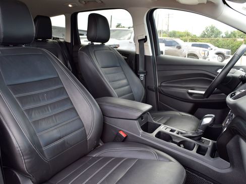 Used 2018 Ford Escape Titanium FWD image 23
