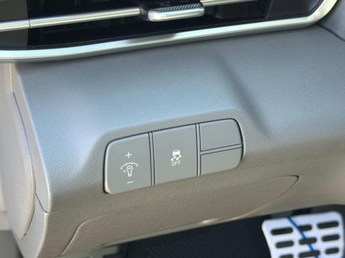 New 2026 Hyundai Elantra Sport w/ Cargo Package FWD image 14