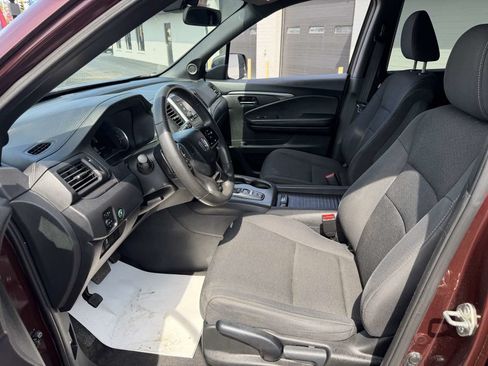 Used 2019 Honda Passport Sport image 10
