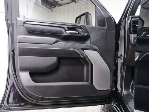 Used 2025 GMC Sierra 2500 AT4X w/ AT4X AEV Edition AWD/4WD image 25