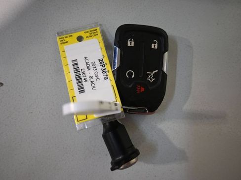 Used 2023 GMC Acadia SLT AWD/4WD image 11