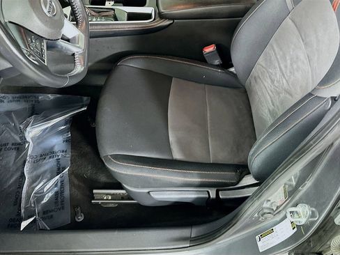 Used 2022 Nissan Sentra SR w/ Trunk Package image 27