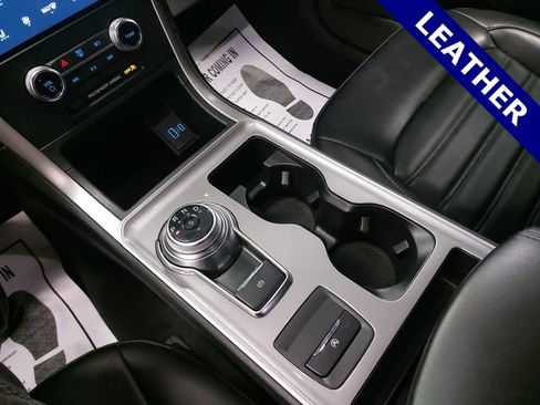 Certified 2024 Ford Edge SEL image 24