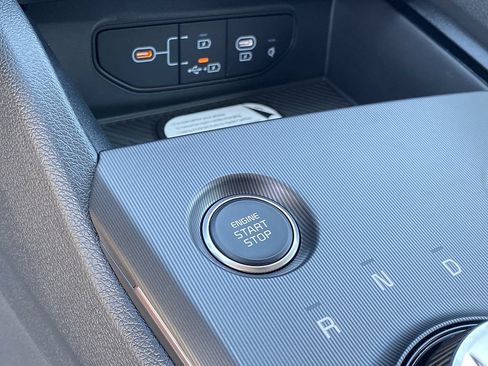 New 2026 Kia Sportage SX Prestige AWD/4WD image 17