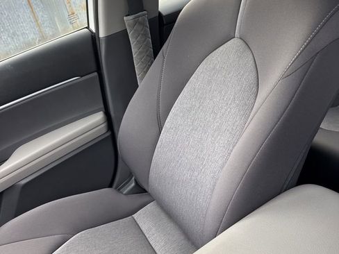 Used 2023 Toyota Camry LE image 28