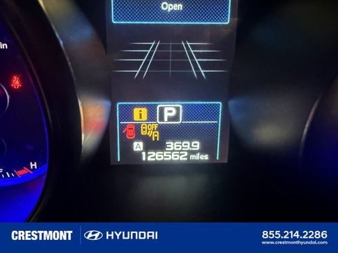 Used 2017 Subaru Outback 2.5i Limited image 3