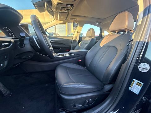 Used 2023 Hyundai Sonata Limited FWD image 17