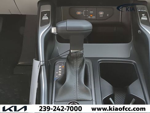 New 2025 Kia Sorento S w/ Panoramic Sunroof Package image 19