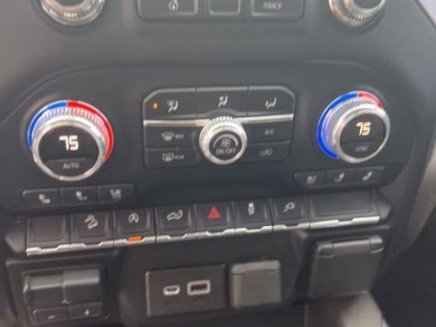 Used 2019 GMC Sierra 1500 SLT image 19