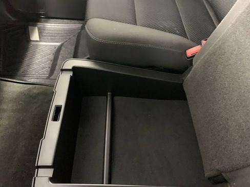Used 2018 Chevrolet Silverado 1500 LT w/ All Star Edition AWD/4WD image 52
