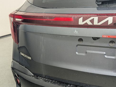 New 2026 Kia Seltos EX image 8