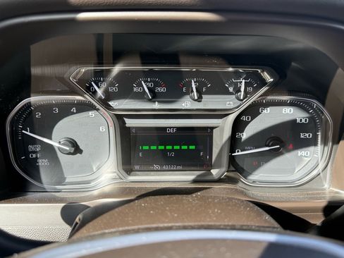 Used 2021 GMC Sierra 1500 SLT image 17