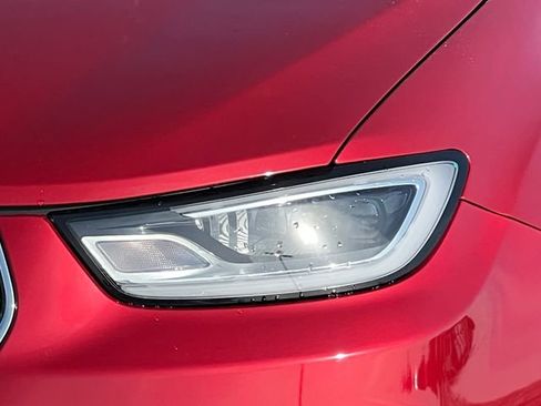 Used 2025 Chrysler Pacifica Select image 43