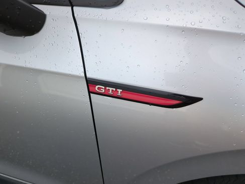 Used 2022 Volkswagen GTI S FWD image 7
