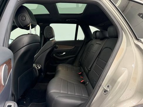 Certified 2021 Mercedes-Benz GLC 300 image 20