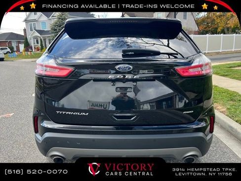 Used 2023 Ford Edge Titanium image 5