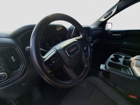 Used 2021 GMC Sierra 1500 4x4 Crew Cab w/ Sierra Value Package image 10