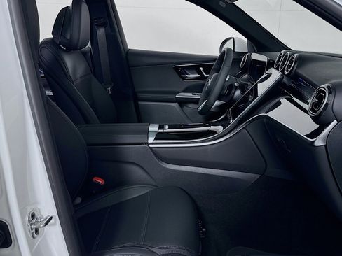 New 2026 Mercedes-Benz GLC 300 4MATIC image 6
