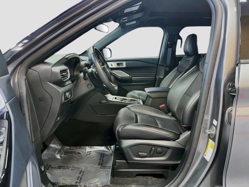 Used 2024 Ford Explorer ST w/ Equipment Group 401A AWD/4WD image 22