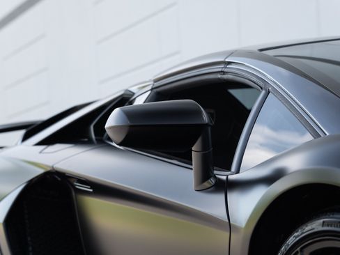 Used 2020 Lamborghini Aventador SVJ AWD/4WD image 12