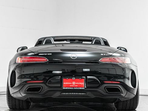 Used 2018 Mercedes-Benz AMG GT C image 8