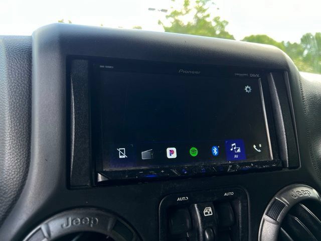 Used 2016 Jeep Wrangler Unlimited Sport w/ Quick Order Package 24S AWD/4WD image 37