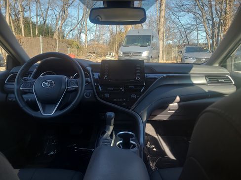 Certified 2023 Toyota Camry LE image 18
