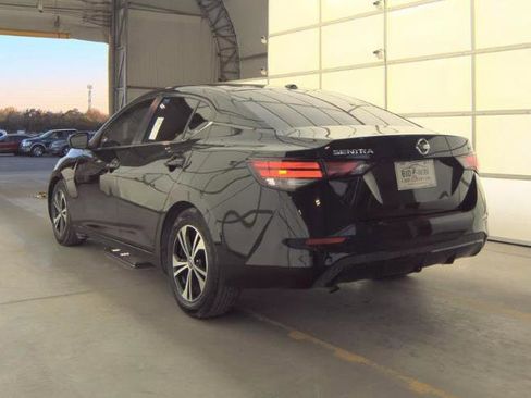 Used 2021 Nissan Sentra SV image 6