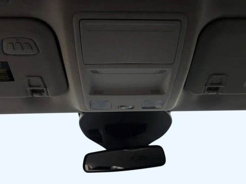 Used 2024 Ford Escape Platinum image 18