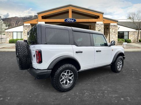 Used 2025 Ford Bronco Badlands AWD/4WD image 5