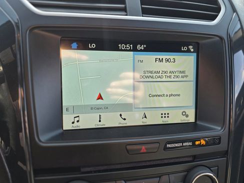 Used 2018 Ford Explorer XLT w/ Equipment Group 201A FWD image 29
