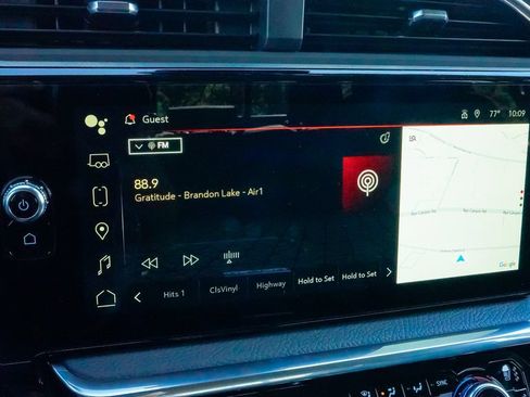 New 2026 GMC Sierra 2500 Denali w/ Denali Reserve Package AWD/4WD image 22