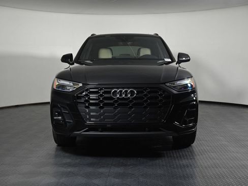 Used 2025 Audi Q5 2.0T Premium w/ Convenience Plus Package AWD/4WD image 8