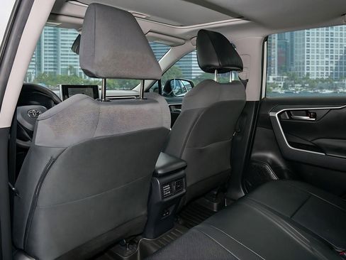 Used 2024 Toyota RAV4 XLE w/ Convenience Package FWD image 17