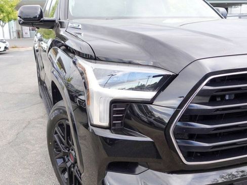 Certified 2023 Toyota Sequoia SR5 image 3