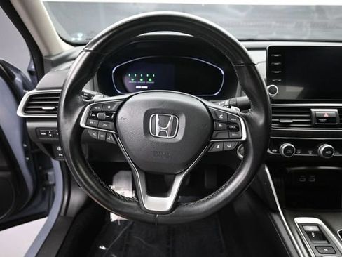 Certified 2022 Honda Accord Touring image 23