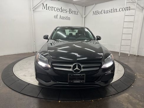Used 2018 Mercedes-Benz C 300 4MATIC Sedan image 2
