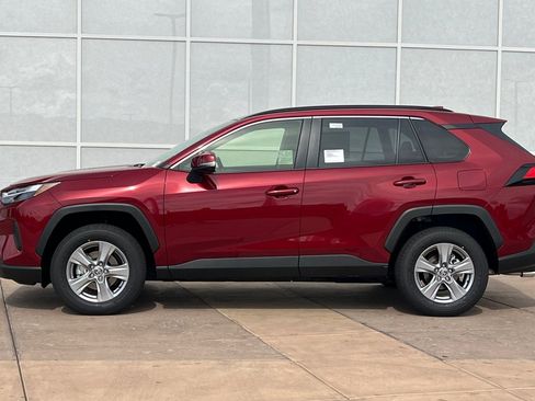 New 2025 Toyota RAV4 XLE image 7