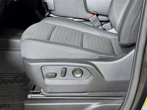 Used 2026 Chevrolet Silverado 1500 Custom Trail Boss w/ Turbomax Blackout Package image 17