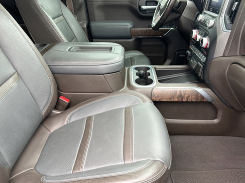 Used 2021 GMC Sierra 1500 Denali w/ Denali Ultimate Package image 22