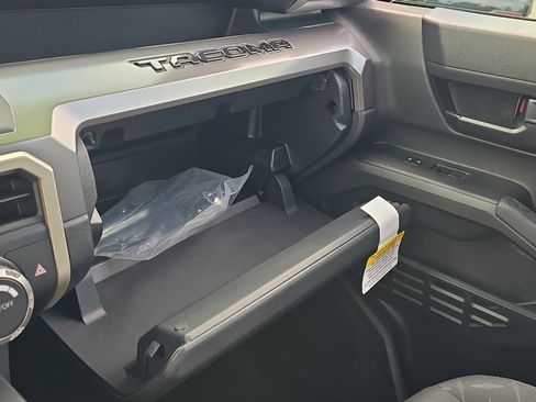 New 2026 Toyota Tacoma SR5 AWD/4WD image 29