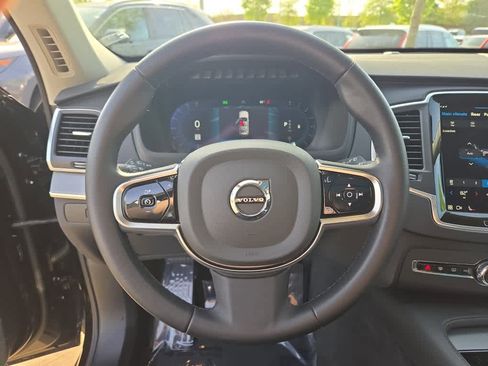 Used 2024 Volvo XC90 B5 Core image 15