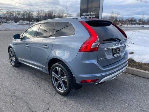 Used 2017 Volvo XC60 T6 Dynamic w/ Advanced Package image 3