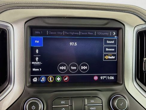 Used 2019 Chevrolet Silverado 1500 LT Trail Boss AWD/4WD image 15