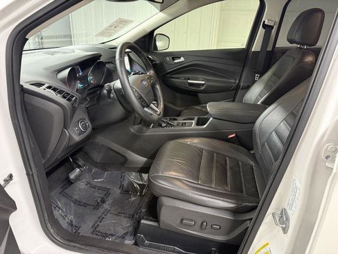 Used 2017 Ford Escape Titanium w/ Equipment Group 301A image 10
