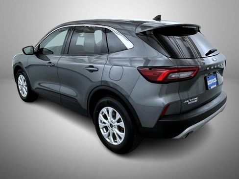 Used 2023 Ford Escape Active AWD/4WD image 7