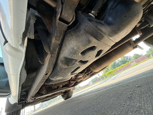 Used 2020 Nissan Frontier S RWD image 14
